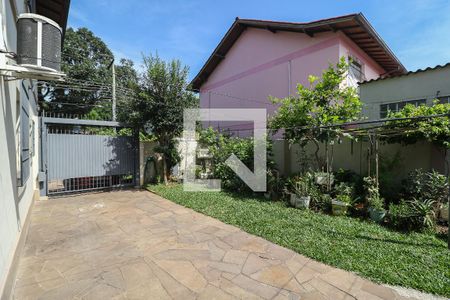 Casa para alugar com 200m², 4 quartos e 3 vagasÁrea externa