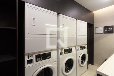 Studio para alugar com 28m², 1 quarto e sem vaga Studio para alugar com 28m², 1 quarto e sem vagaLavanderia
