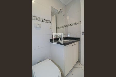 Banheiro de apartamento para alugar com 1 quarto, 71m² em Moinhos de Vento, Porto Alegre