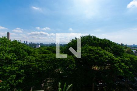 Apartamento à venda com 310m², 3 quartos e 4 vagas Apartamento à venda com 310m², 3 quartos e 4 vagasVista da Suíte master
