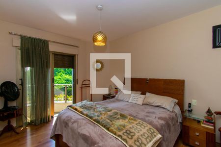 Apartamento à venda com 310m², 3 quartos e 4 vagas Apartamento à venda com 310m², 3 quartos e 4 vagasSuíte master