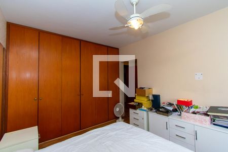 Apartamento à venda com 310m², 3 quartos e 4 vagas Apartamento à venda com 310m², 3 quartos e 4 vagasSuíte 1