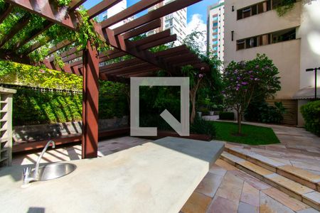 Apartamento à venda com 310m², 3 quartos e 4 vagas Apartamento à venda com 310m², 3 quartos e 4 vagasÁrea comum