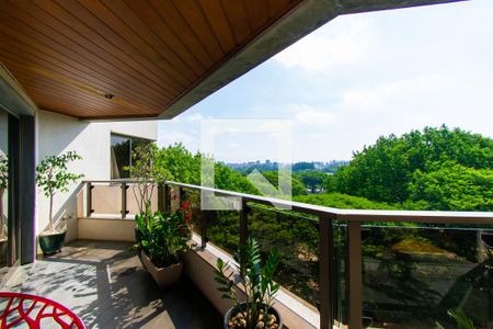 Apartamento à venda com 310m², 3 quartos e 4 vagas Apartamento à venda com 310m², 3 quartos e 4 vagasVaranda da Sala