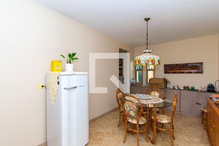 Apartamento à venda com 310m², 3 quartos e 4 vagas Apartamento à venda com 310m², 3 quartos e 4 vagasCopa