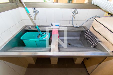 Apartamento à venda com 310m², 3 quartos e 4 vagas Apartamento à venda com 310m², 3 quartos e 4 vagasÁrea de Serviço