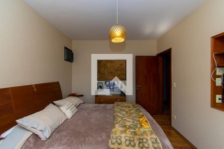Apartamento à venda com 310m², 3 quartos e 4 vagas Apartamento à venda com 310m², 3 quartos e 4 vagasSuíte master