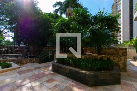 Apartamento à venda com 310m², 3 quartos e 4 vagas Apartamento à venda com 310m², 3 quartos e 4 vagasÁrea comum