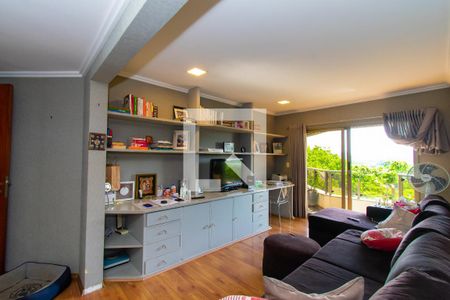 Apartamento à venda com 310m², 3 quartos e 4 vagas Apartamento à venda com 310m², 3 quartos e 4 vagasSala de TV