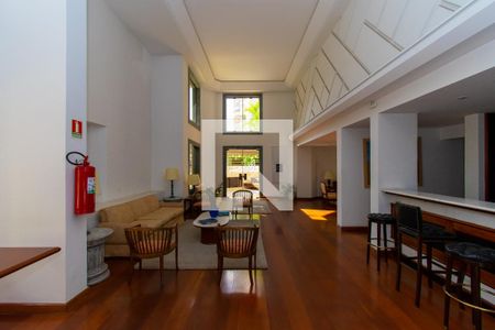Apartamento à venda com 310m², 3 quartos e 4 vagas Apartamento à venda com 310m², 3 quartos e 4 vagasÁrea comum - Salão de festas