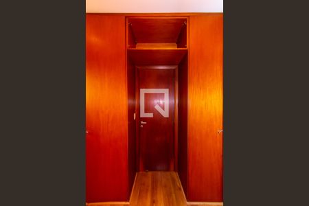 Suíte master - Closet de apartamento à venda com 3 quartos, 310m² em Paraíso, São Paulo