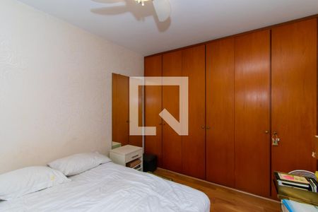Apartamento à venda com 310m², 3 quartos e 4 vagas Apartamento à venda com 310m², 3 quartos e 4 vagasSuíte 1
