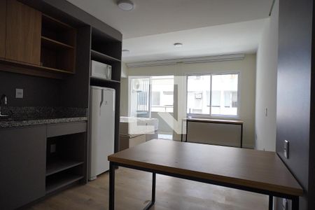 Sala de apartamento à venda com 1 quarto, 37m² em Petrópolis, Porto Alegre