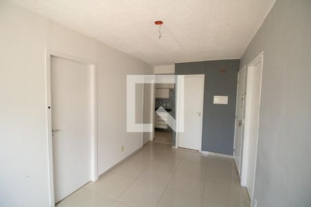 Sala de apartamento para alugar com 3 quartos, 49m² em Vila Virgínia, Itaquaquecetuba