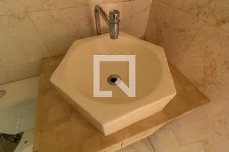 Apartamento para alugar com 49m², 3 quartos e 1 vaga Apartamento para alugar com 49m², 3 quartos e 1 vagaBanheiro