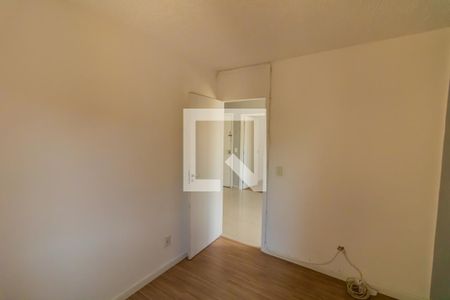 Quarto 1 de apartamento para alugar com 3 quartos, 49m² em Vila Virgínia, Itaquaquecetuba