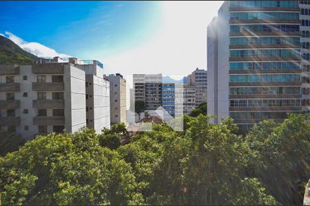 Vista da Sala de apartamento à venda com 3 quartos, 112m² em Tijuca, Rio de Janeiro