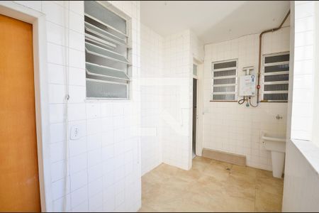 Apartamento à venda com 112m², 3 quartos e 1 vaga Apartamento à venda com 112m², 3 quartos e 1 vagaÁrea de Serviço