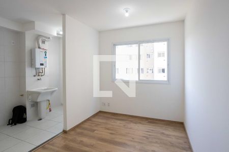Sala de apartamento para alugar com 2 quartos, 43m² em Piraporinha, Diadema