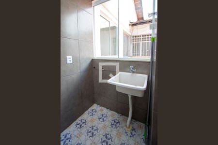 Casa de condomínio para alugar com 51m², 2 quartos e 1 vagaÁrea de Serviço