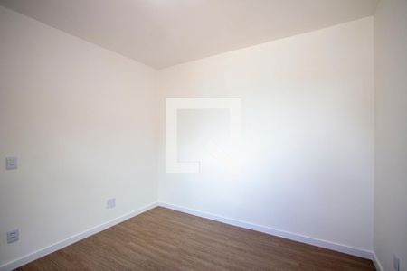 v de casa de condomínio para alugar com 2 quartos, 51m² em Colubandê, São Gonçalo