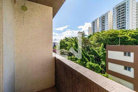 Apartamento à venda com 55m², 2 quartos e 2 vagasVaranda