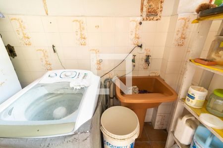 Casa à venda com 90m², 3 quartos e 2 vagasÁrea de Serviço