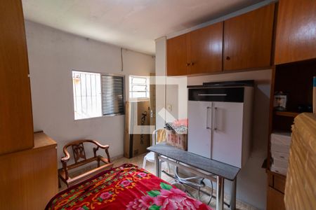 Casa à venda com 90m², 3 quartos e 2 vagasQuarto de Serviço