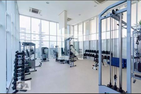 Apartamento à venda com 80m², 2 quartos e 1 vaga Apartamento à venda com 80m², 2 quartos e 1 vagaAcademia