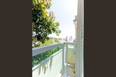 Casa de condomínio à venda com 61m², 2 quartos e 1 vaga Casa de condomínio à venda com 61m², 2 quartos e 1 vagaSacada