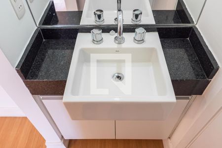 Apartamento à venda com 65m², 1 quarto e 2 vagasBanheiro