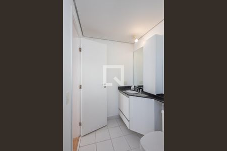 Apartamento à venda com 65m², 1 quarto e 2 vagasBanheiro da Suíte