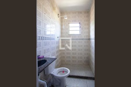 Banheiro da Suíte de casa para alugar com 1 quarto, 70m² em Nova Cidade, São Gonçalo