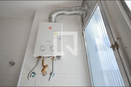 Apartamento à venda com 82m², 2 quartos e sem vaga Apartamento à venda com 82m², 2 quartos e sem vagaCozinha e Área de Serviço