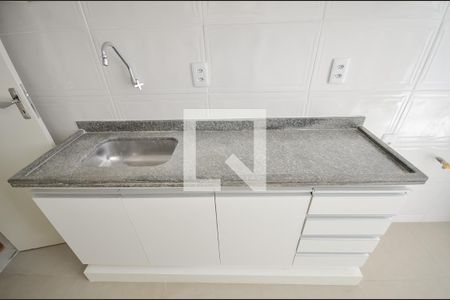 Apartamento à venda com 82m², 2 quartos e sem vaga Apartamento à venda com 82m², 2 quartos e sem vagaCozinha e Área de Serviço