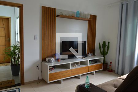 Sala de apartamento à venda com 3 quartos, 76m² em Parque Xangri-lá, Contagem