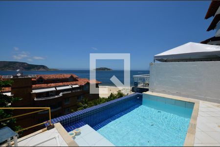 Suite 1 de casa à venda com 5 quartos, 400m² em Camboinhas, Niterói