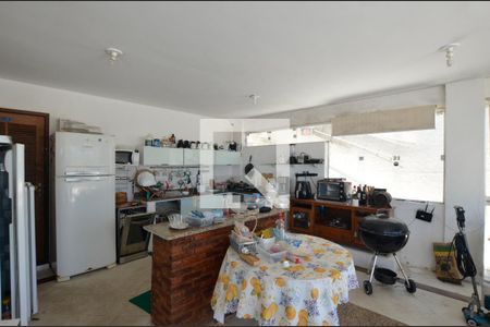 Suite 1 de casa à venda com 5 quartos, 400m² em Camboinhas, Niterói