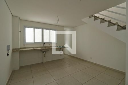 Sala/Cozinha de apartamento à venda com 2 quartos, 95m² em Vila Pires, Santo André