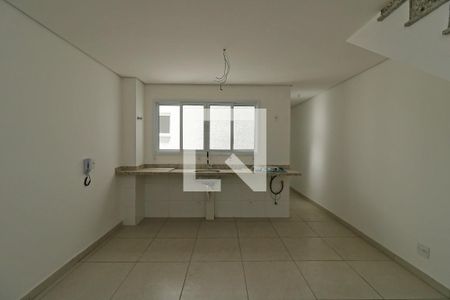 Sala/Cozinha de apartamento à venda com 2 quartos, 95m² em Vila Pires, Santo André