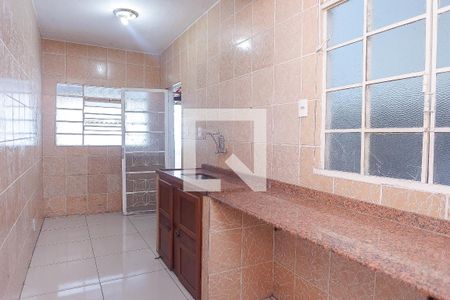Casa para alugar com 120m², 2 quartos e 2 vagas Casa para alugar com 120m², 2 quartos e 2 vagasCozinha