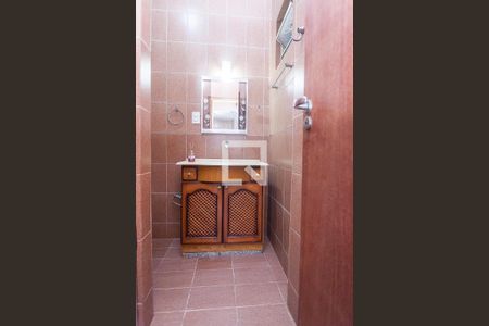 Casa para alugar com 120m², 2 quartos e 2 vagas Casa para alugar com 120m², 2 quartos e 2 vagasbanheiro