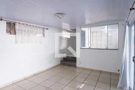 Casa para alugar com 120m², 2 quartos e 2 vagas Casa para alugar com 120m², 2 quartos e 2 vagasbanheira hidro