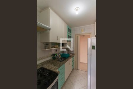 Apartamento à venda com 92m², 3 quartos e 2 vagas Apartamento à venda com 92m², 3 quartos e 2 vagasCozinha