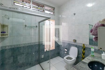 Casa à venda com 320m², 2 quartos e 6 vagasBanheiro Social