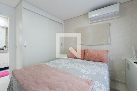 Apartamento à venda com 37m², 1 quarto e 1 vagaQuarto