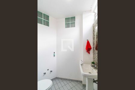 Lavabo de casa à venda com 4 quartos, 147m² em Vila Universitária, São Paulo