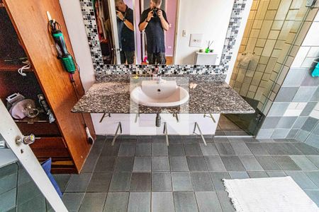 Casa à venda com 147m², 4 quartos e 3 vagas Casa à venda com 147m², 4 quartos e 3 vagasSuite - Banheiro