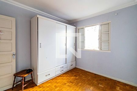 Casa à venda com 147m², 4 quartos e 3 vagas Casa à venda com 147m², 4 quartos e 3 vagasQuarto 01