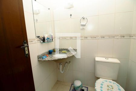 Casa à venda com 102m², 3 quartos e 2 vagas Casa à venda com 102m², 3 quartos e 2 vagasBanheiro da Suíte